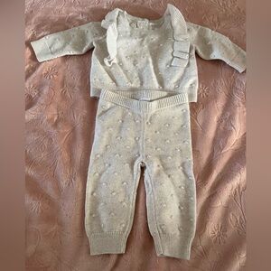 2 for 15$ ❤️ Brand new | GAP | 0-3M | Knit Matching Baby Sweater